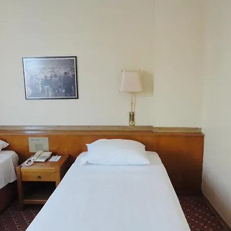 Hotel Aden 3*