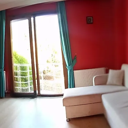 Tuzla Hilal Hotell *