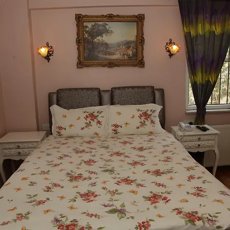 Oda ve Kahvaltı Yesim Suites İstanbul