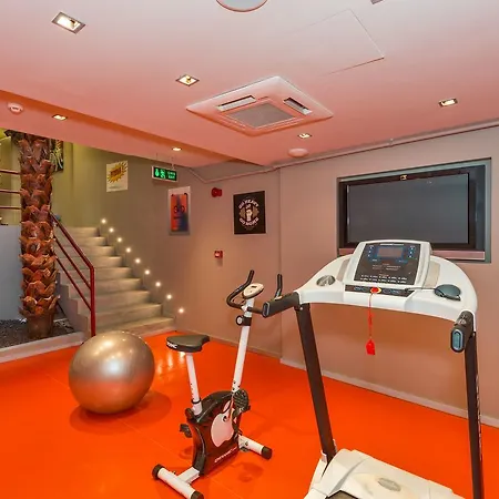 Taksim Nis - Istiklal Street Hotel 3*
