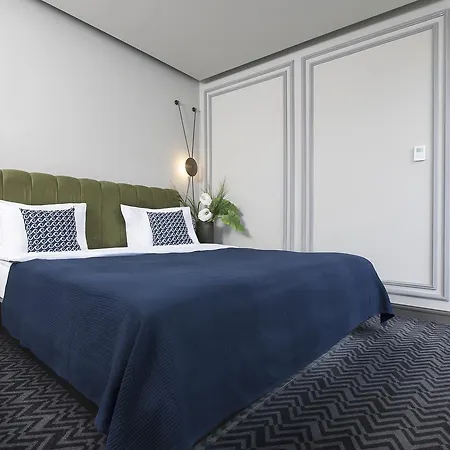 Nabu Karakoey Hotel