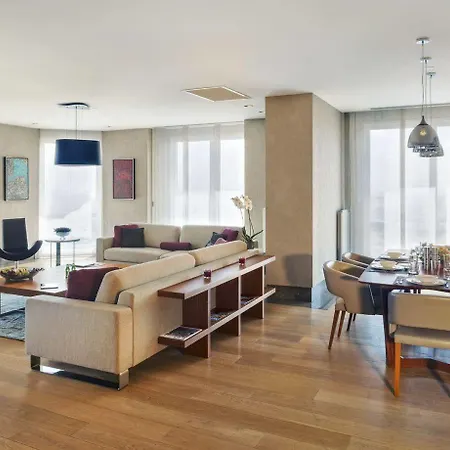 Szálloda Fraser Place Anthill 5*