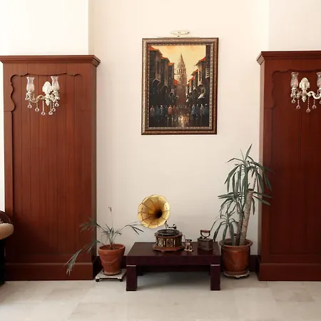 Sirkeci Park Hotel 3*