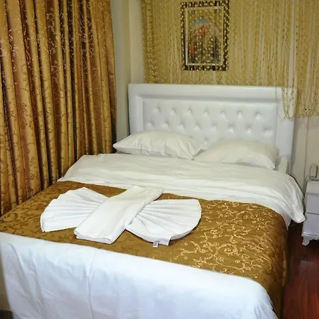 Comfort Hotel 3*