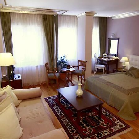 Uyan-special Category 3* Provincia di Istanbul