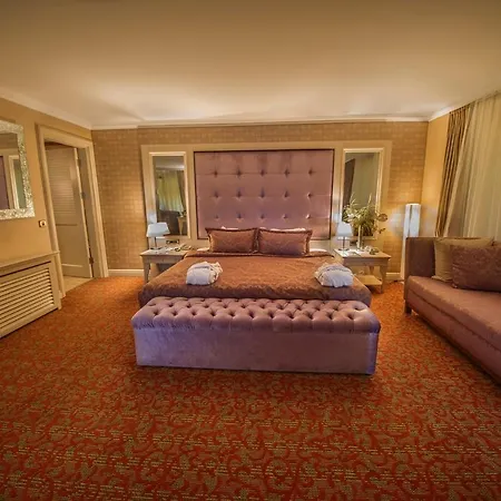 Dream Hill Business Deluxe Szálloda 4*