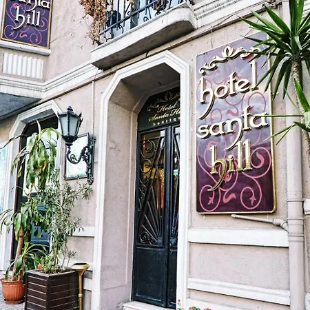 Santa Hill Hotel