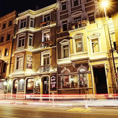 Santa Hill Hotel 3*