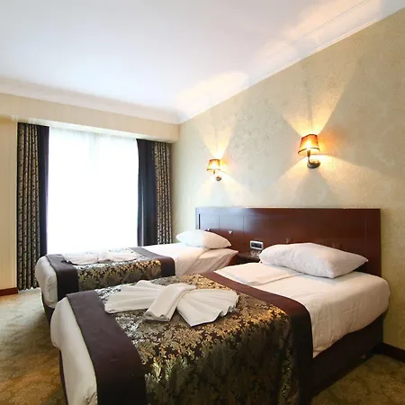 Monaco 4*