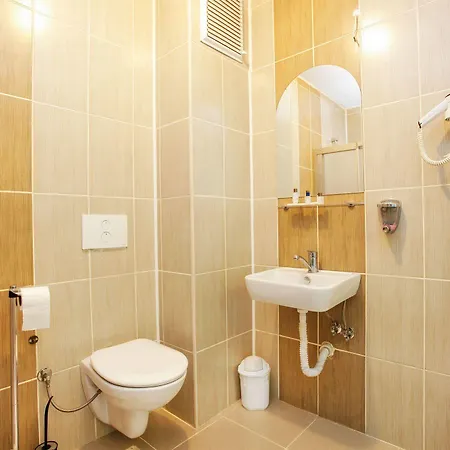 Casa Mia Hotel 4*
