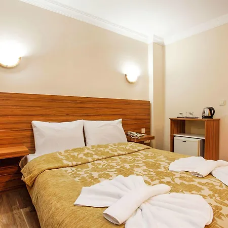 Casa Mia Hotel 4*