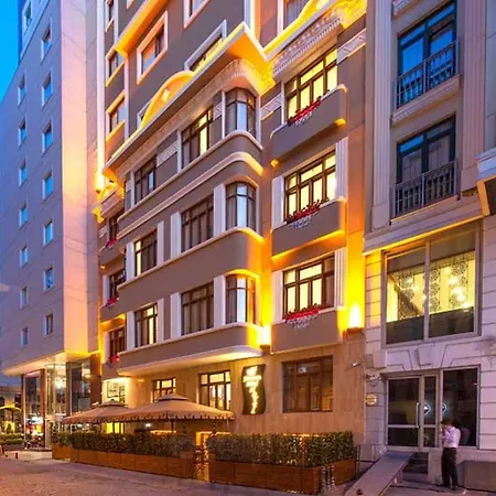 Ferman Hilal Taksim