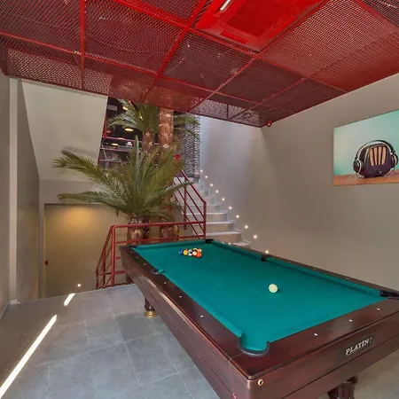 Hotel Taksim Nis - Istiklal Street