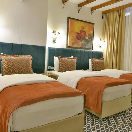 Life Hotel