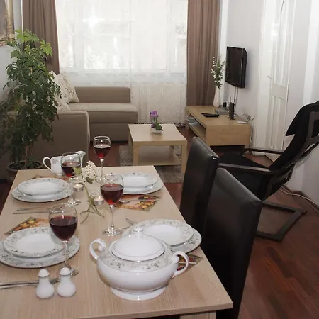 Happy Homes Galataparts Apartment *