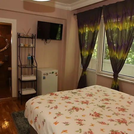 Oda ve Kahvaltı Yesim Suites