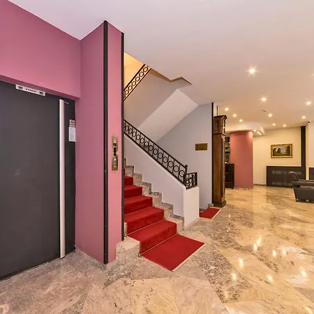 Febor Park Levent 3*