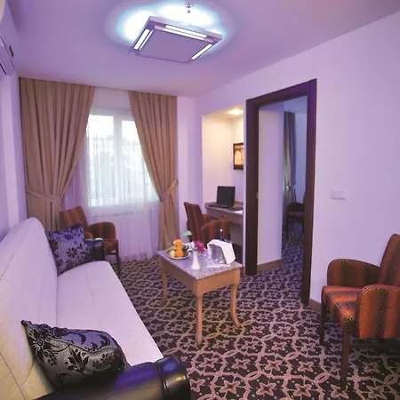 سيتي 4*