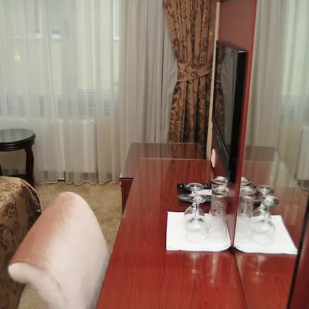 Hotel Pen 3*