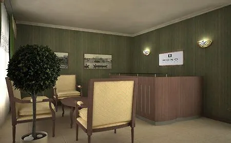 Otel Mono 2*