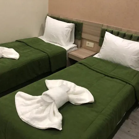 Hotel Kaya Madrid 3*