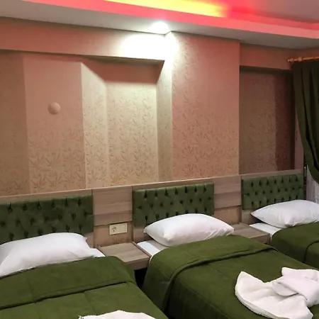 Hotel Kaya Madrid 3*