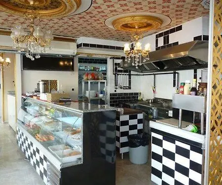 Emirid Hotel 2*