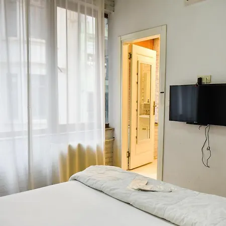 Bed & Breakfast Corner Living Space Istanbul