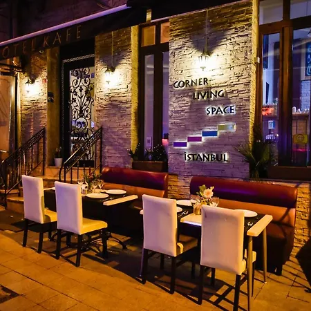 Corner Living Space 3* Istanbul