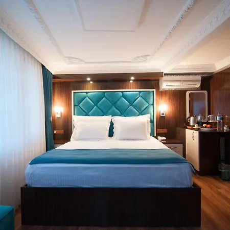 Oda ve Kahvaltı Akbiyik Boutique 2*