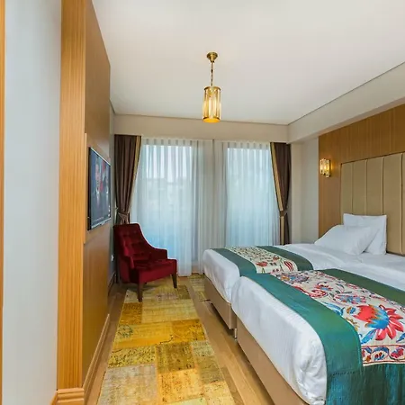 Obelisk & 4* Istambul