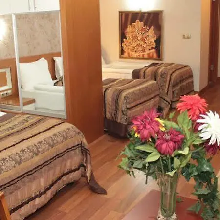Bc Burhan Cacan & & Cafe 3* Istanbul