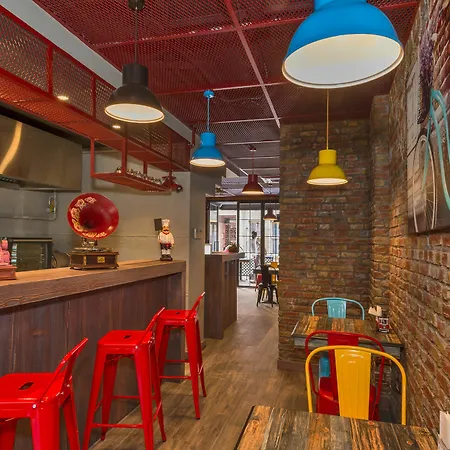 Taksim Nis - Istiklal Street Hotel