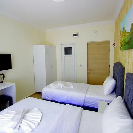 Grand Fm Hotel Istanboel