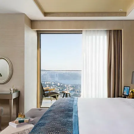 Raffles 5*