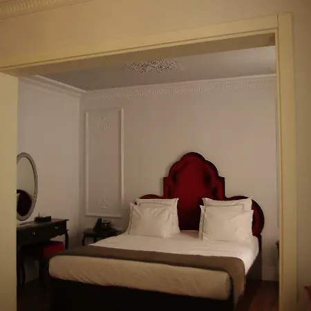 Hotel Meroddi Bagdatliyan