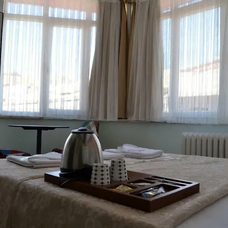 Yeni Istanboel