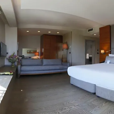 Arcadia Blue Hotel 4*