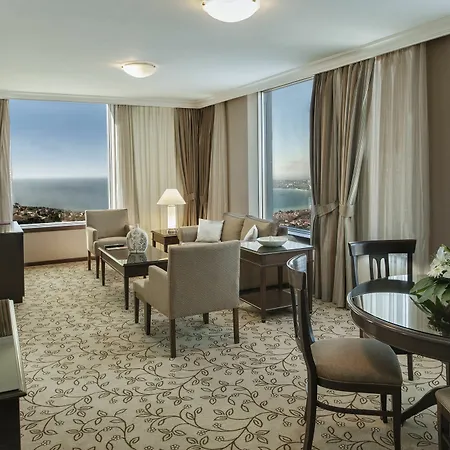 Kaya Fair & Convention מלון 5*
