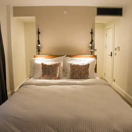 Sparkle Hotel 3*