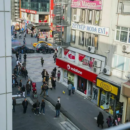 Apartament Bakirkoey Des *