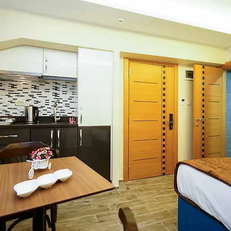 Apart Otel Taksim Celebi 5*