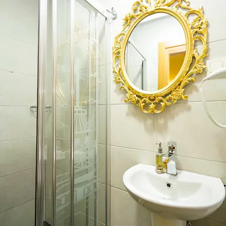 Apart Otel Taksim Celebi 5*