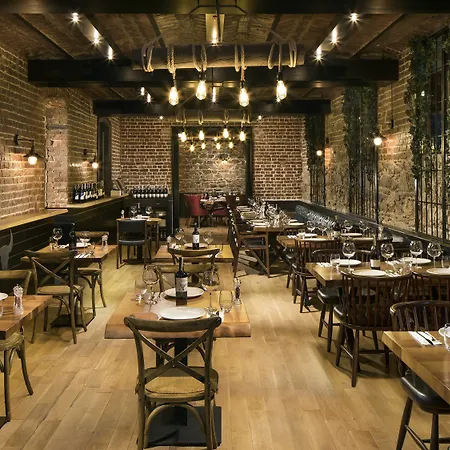 Akka Lush Taksim 4*
