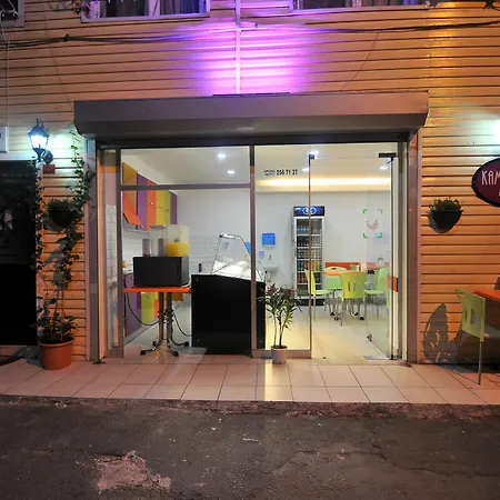 Konukevi Kamondo 2*