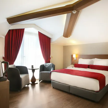 Veyron Hotels&spa Hotel