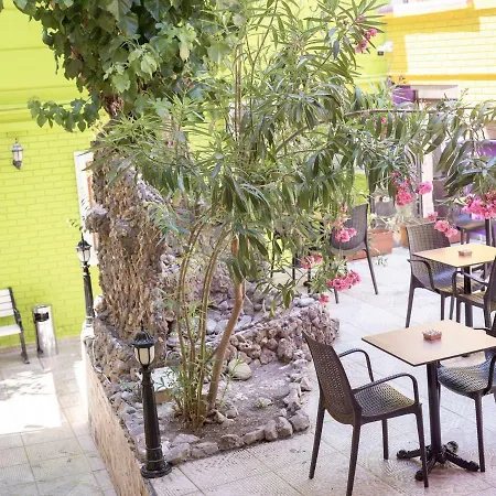 فندق The Zanadu
