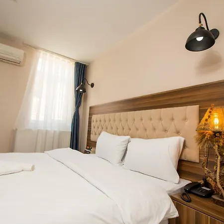 Corner Garden Hotel Istanboel
