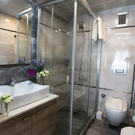 Hotel Nida Center 3*