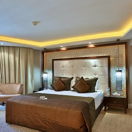 Zurich Hotel 4*